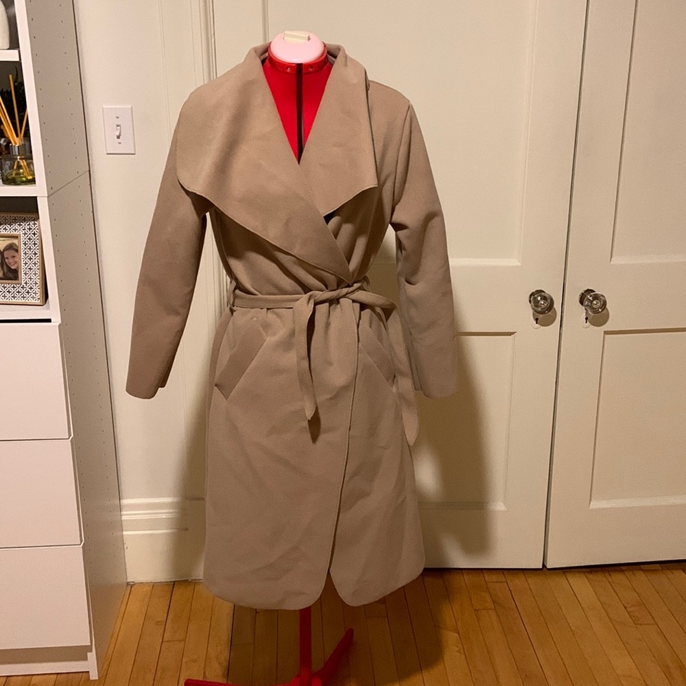 NWT boohoo belted shawl collar coat